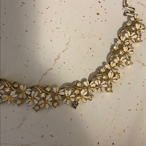 Coro necklace flower necklace - Picture 9 of 9